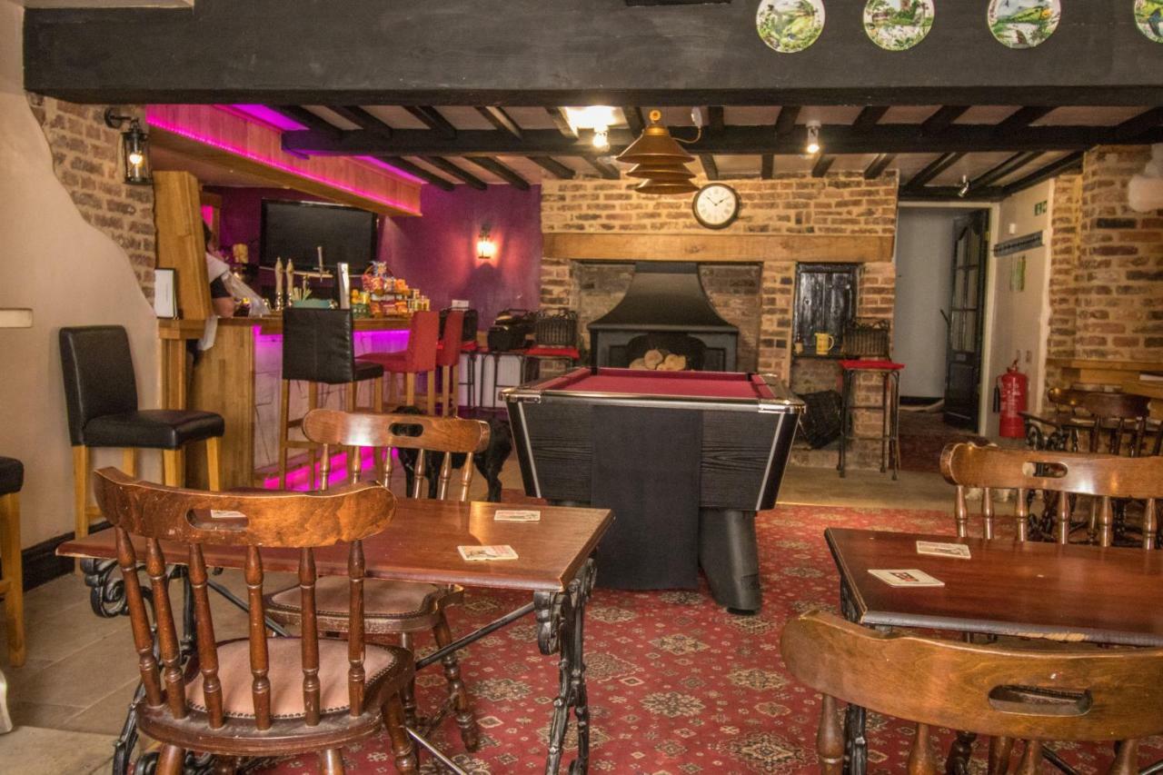 צ'אפל סנט לאונרדס The Cabin Saracens Head מראה חיצוני תמונה