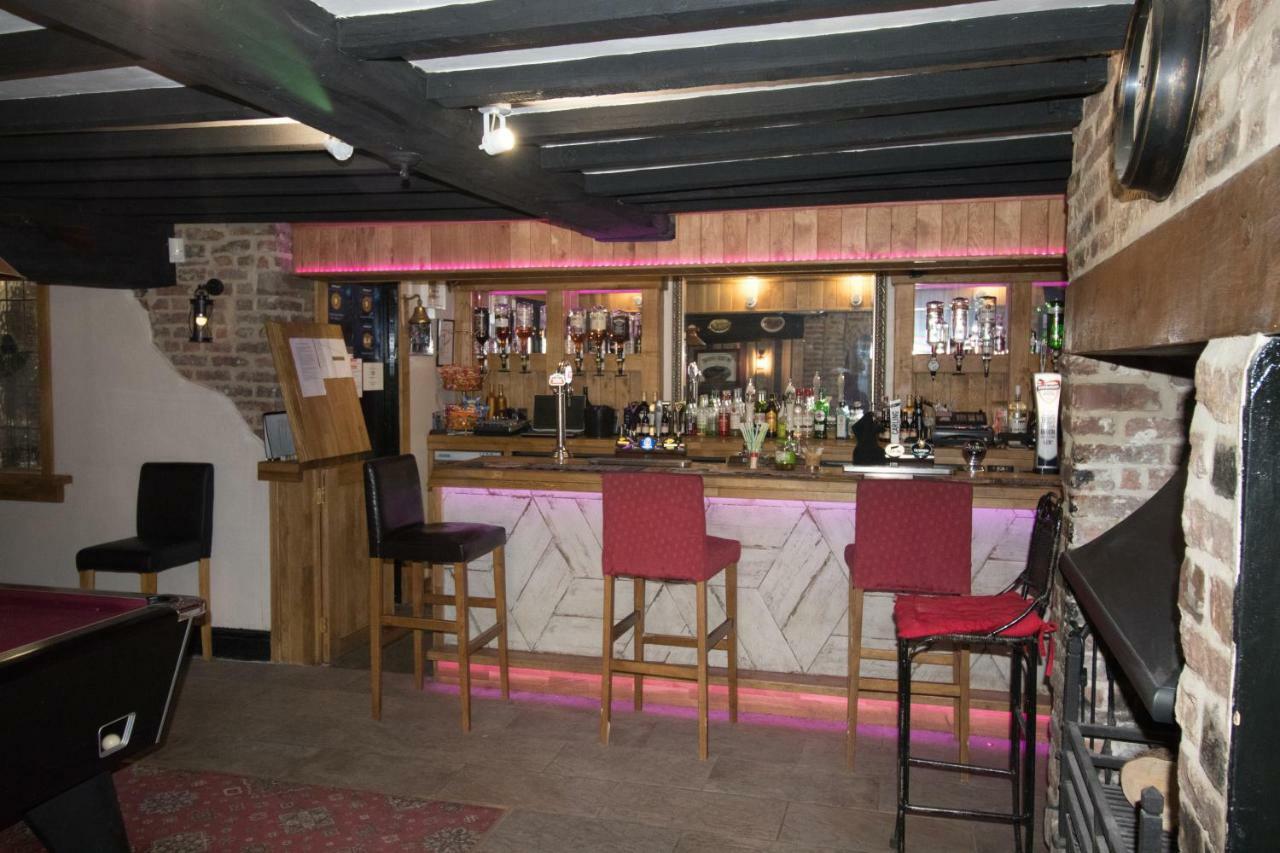 צ'אפל סנט לאונרדס The Cabin Saracens Head מראה חיצוני תמונה